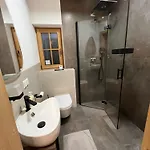 Tanas Almhuette * Flattnitz